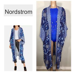 New. Nordstrom cover up/kimono. OS. Retails $70